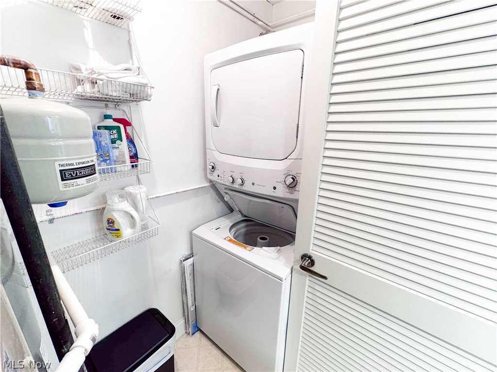 Marina Tower Condo - Residential