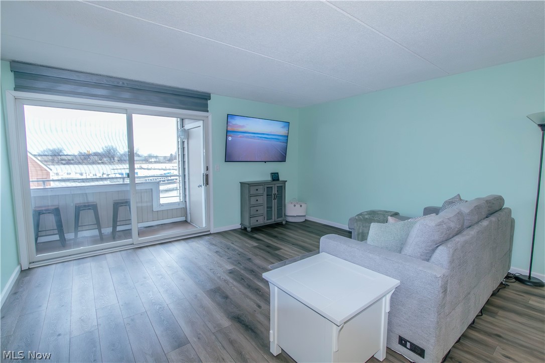 Marina Tower Condo - Residential