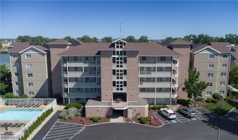 Condo For Sale - 30 Marina Point Drive<br/> Sandusky, OH 44870