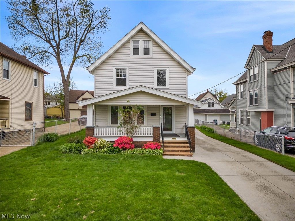 Photo of 1510 Lakewood Avenue, Lakewood, OH 44107 (MLS # 5206404)