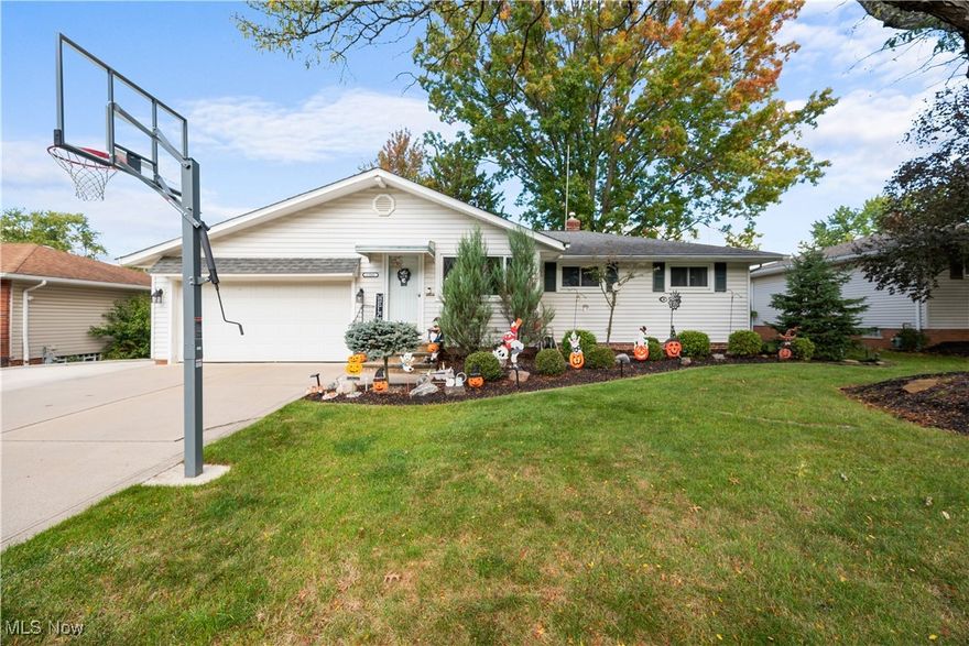 Great Ranch in Woodbury Hills! South end of Parma Bordering North Royalton! 3 Bedrooms, 1.5 Baths, Full Finished Basement, Privacy Fenced Yard, and Two Car Attached Garage! Open Floor Plan with Lots of Natural Light. The Kitchen Updated with New Cabinets, Countertops, Breakfast Bar, and Lighting. Both Baths are Updated with a Half Bath in the Master. The Lower Level has a great Rec Room and Home Gym. Enjoy the Private Back yard with Beautiful Landscaping, Privacy Fence, and Private Patio. A/C 3 years old and Driveway addition 2 years old. This Home has so much to offer! Great Home, Great Area! Move in and Enjoy!