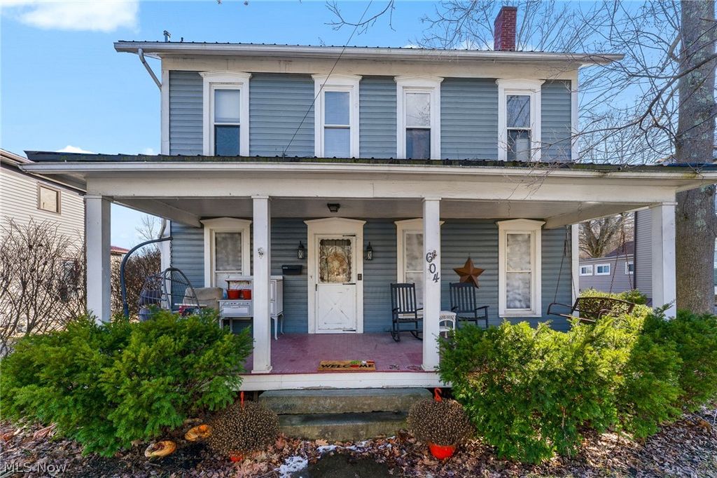 Photo of 604 W Lincoln Way, Lisbon, OH 44432 (MLS # 5189931)