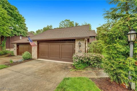 33 Brandon Place Rocky River OH 44116