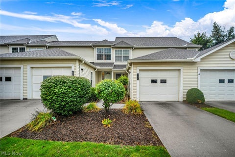 Condo For Sale - 4226 River Ridge Drive<br/> Cleveland, OH 44109