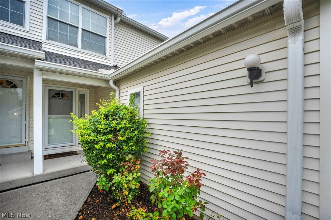 4226 River Ridge Drive