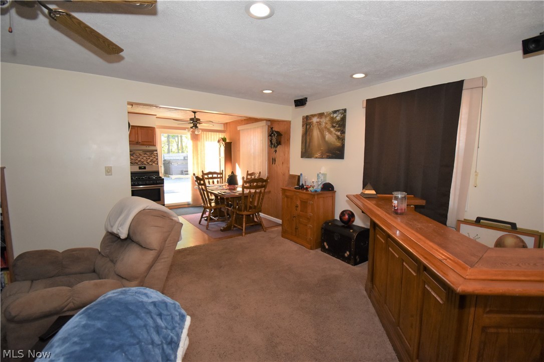 Blue Bird Knolls - Residential