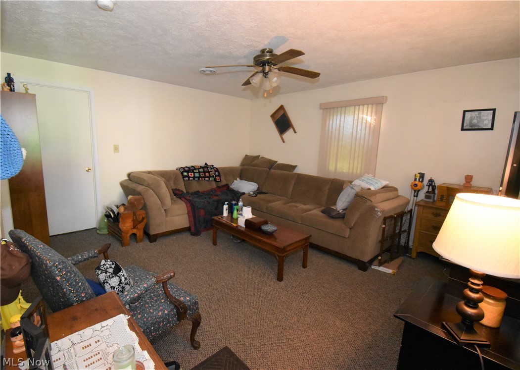 Blue Bird Knolls - Residential