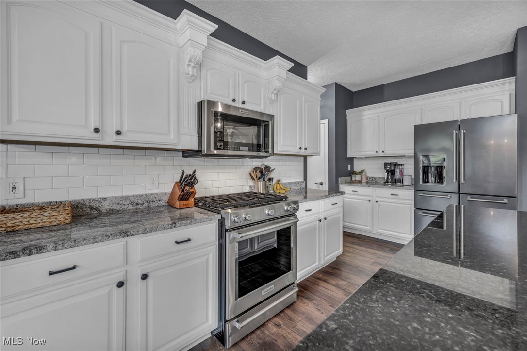 5858 Northampton Drive, Medina, Ohio image 14