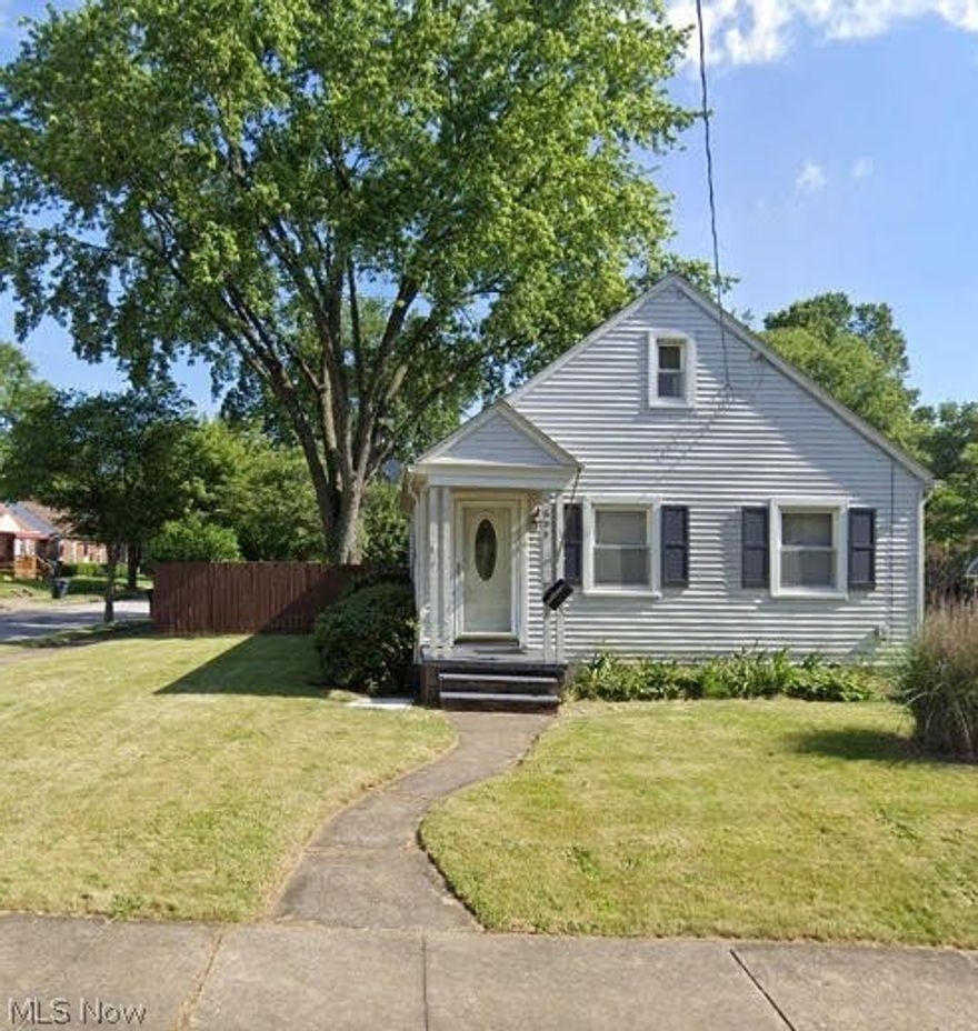 This 3 bedroom cape cod is ready for it's new owners. 2 car garage, full privacy fence in the backyard, eat-in kitchen with all appliances. Dining room was added on and has sliding doors leading to the patio. This home is ready for your personalized touches. Call today to schedule your private showing!