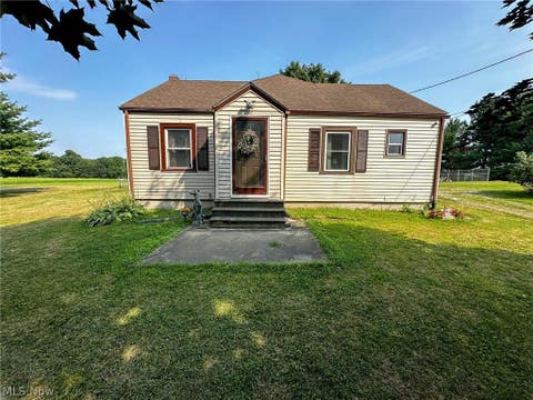 Homes For Sale - 3570 Shepler Church Avenue<br/> Canton, OH 44706