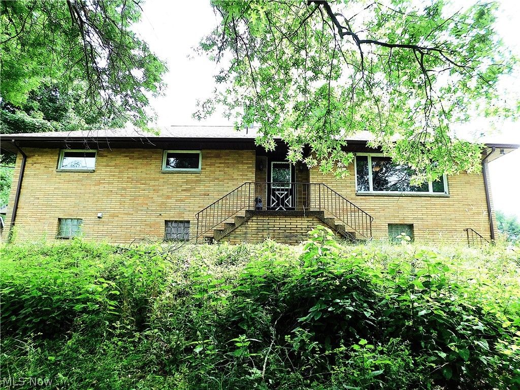Photo of 69857 Vernon Road, Martins Ferry, OH 43935 (MLS # 5218890)
