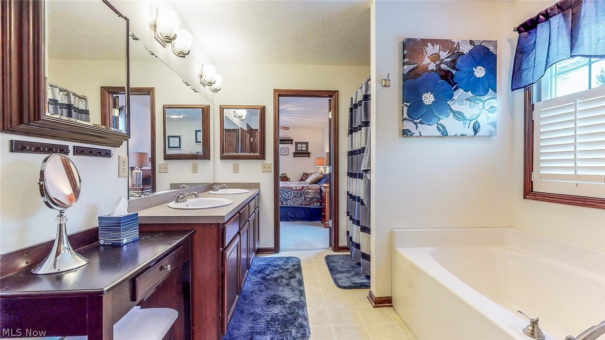 Meadows/Mogadore - Residential