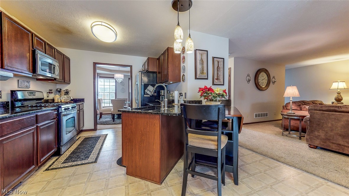 Meadows/Mogadore - Residential