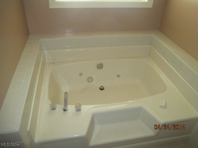 Eagles Chase Condo - Residential