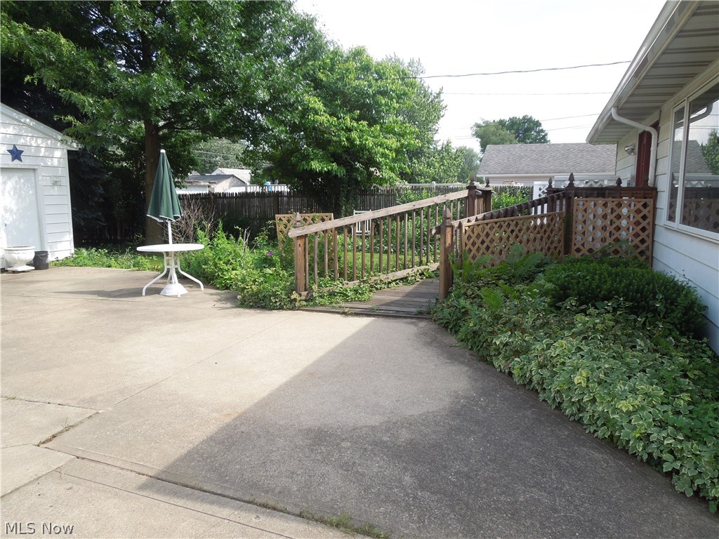 West Manor 2 - Residential