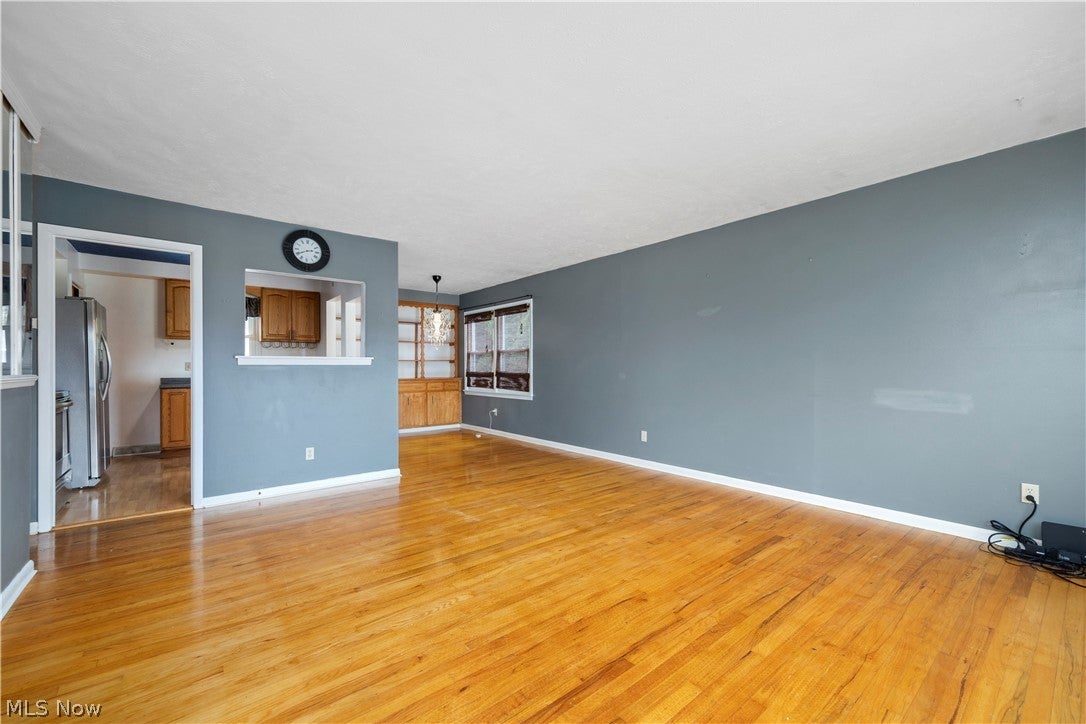 4704 W 156th Street