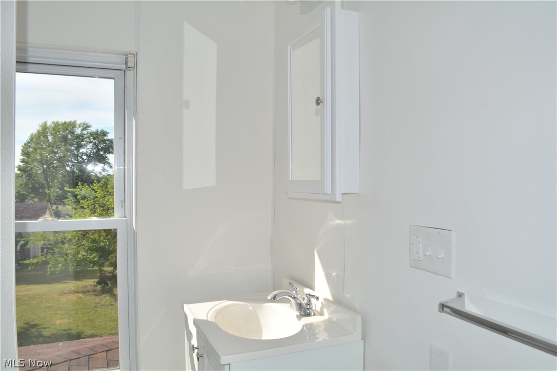 Connecticut Western Reserve - Residential