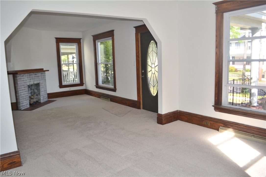 Connecticut Western Reserve - Residential