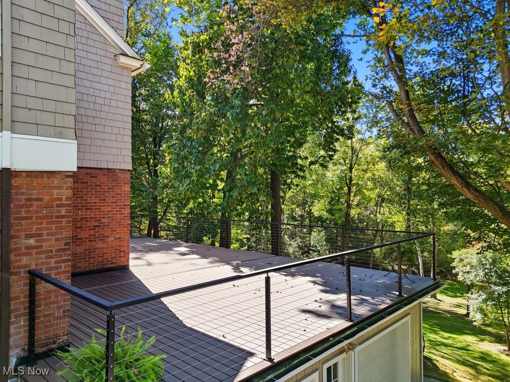 Chagrin Falls, Ohio 44023, United States, 5 Bedrooms Bedrooms, ,5 BathroomsBathrooms,Residential,Contingent,221251