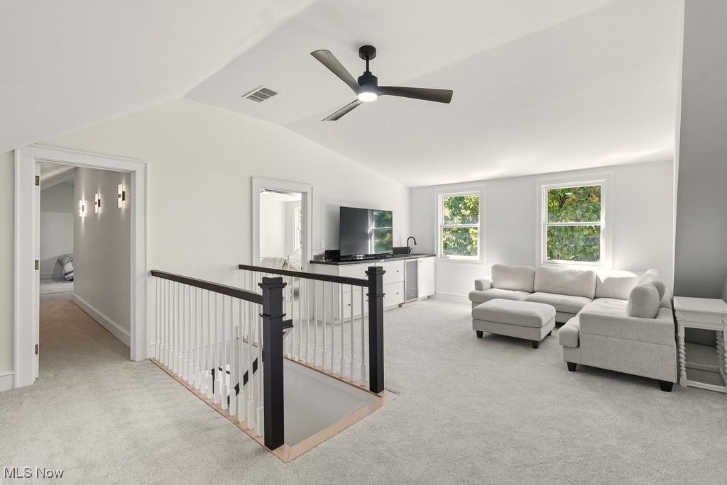 Chagrin Falls, Ohio 44023, United States, 5 Bedrooms Bedrooms, ,5 BathroomsBathrooms,Residential,Contingent,221251