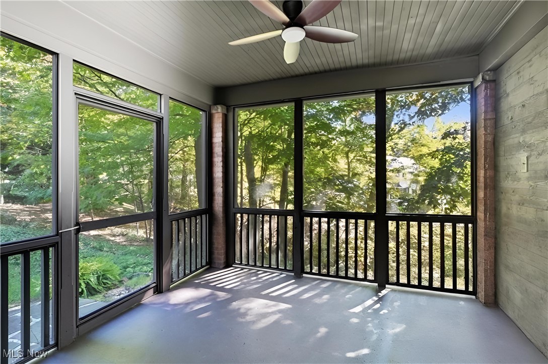 Chagrin Falls, Ohio 44023, United States, 5 Bedrooms Bedrooms, ,5 BathroomsBathrooms,Residential,Contingent,221251