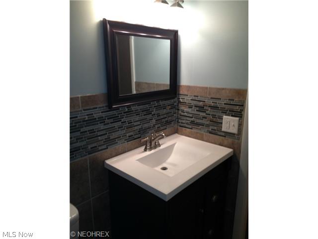 Huntington Park Condo - Residential