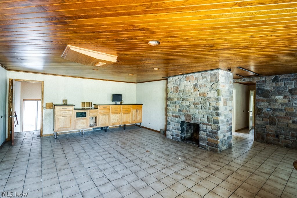 Royalton Sec 18 - Commercial Sale