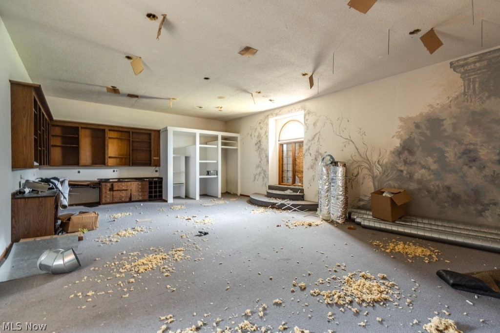 Royalton Sec 18 - Commercial Sale