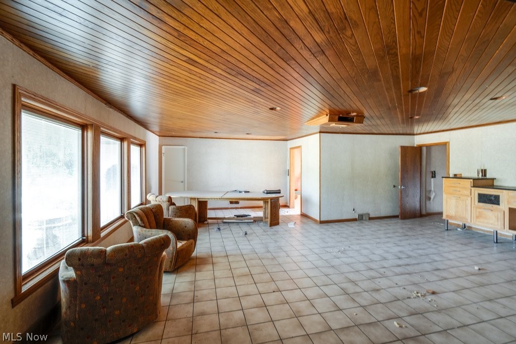 Royalton Sec 18 - Commercial Sale