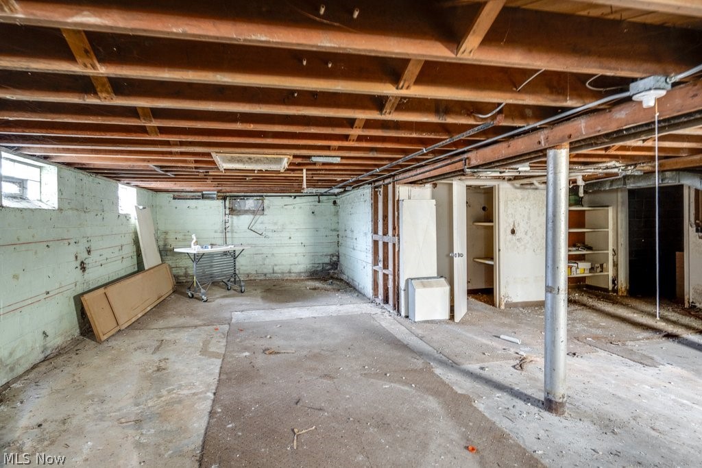 Royalton Sec 18 - Commercial Sale