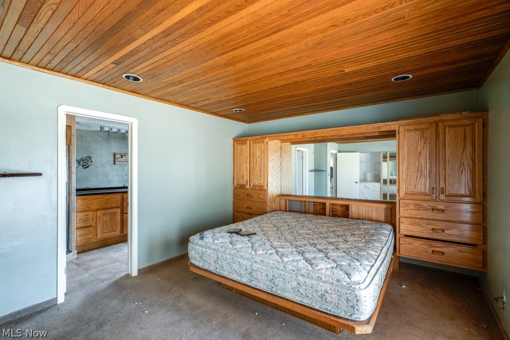 Royalton Sec 18 - Commercial Sale