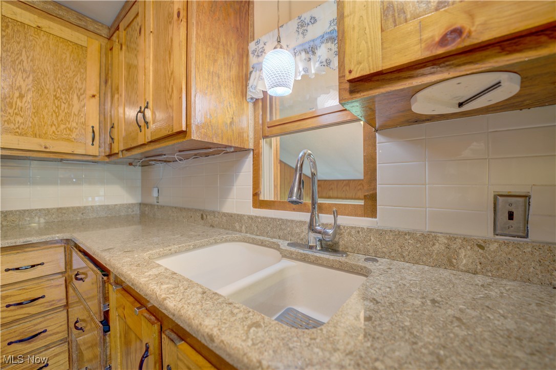 14460 Bass Lake Road, Newbury, Ohio image 12