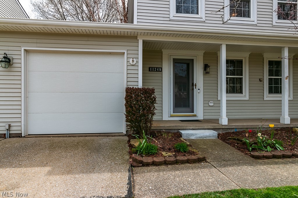 Water Oaks Condo - Residential