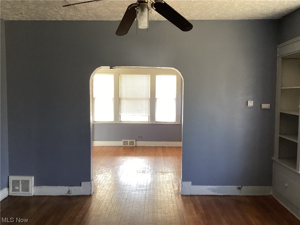 Ford - Residential Income