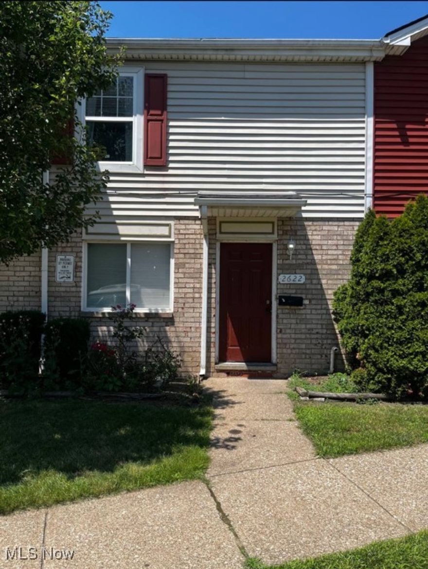 This beautiful 2 bedroom 3 level townhome is perfect living space for anyone desiring to be close proximity to downtown . Walk into a Large , gorgeous kitchen on the first floor . Enjoy the modern design of the dine in kitchen with room to table looking out of your front window . Expansive basement with lots of storage or extra space . The living room ofers wonderful space for relaxation and entertainment connected to your back patio . The back patio is perfect for summer grilling or enjoying the outdoors . The staircase leading to the top level of the townhome brings you to 2 spacious bedrooms and remodeled bathroom. Exquisite Ceramic and glass time frame the luxurious bath.   Great invest met as Cleveland Clinic and the downtown metro area is building  rapidly  Priced to sell Fast