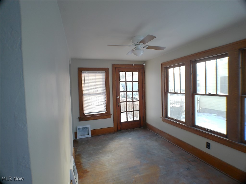 519 Washington Avenue, Niles, Ohio image 14