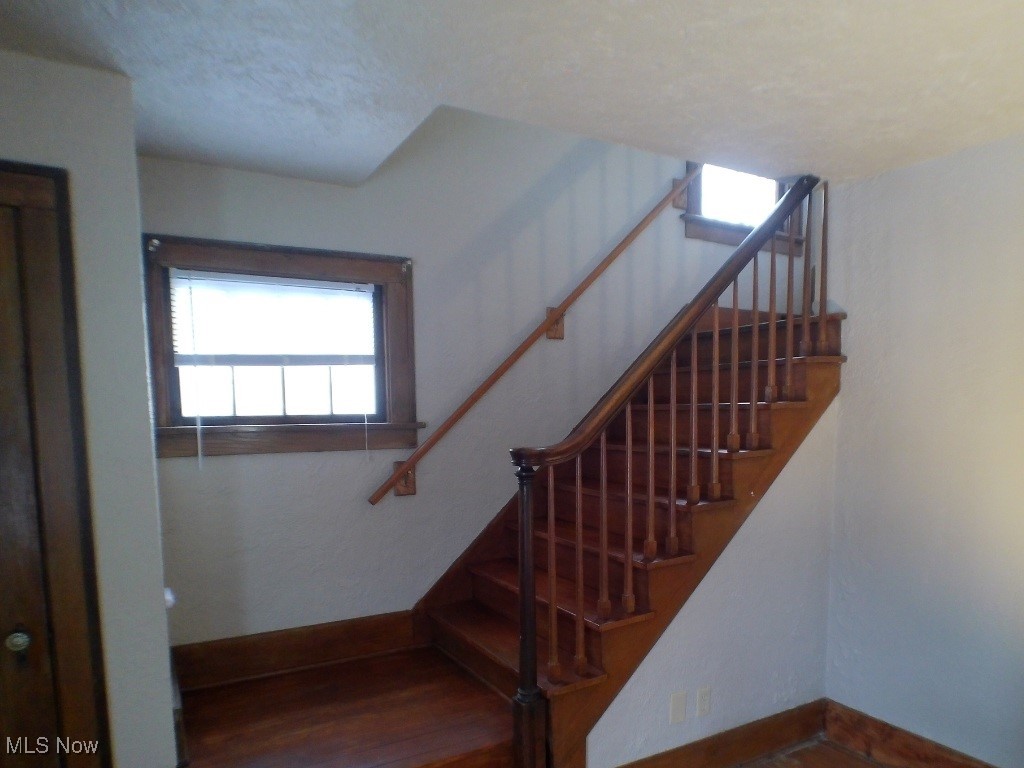 519 Washington Avenue, Niles, Ohio image 6