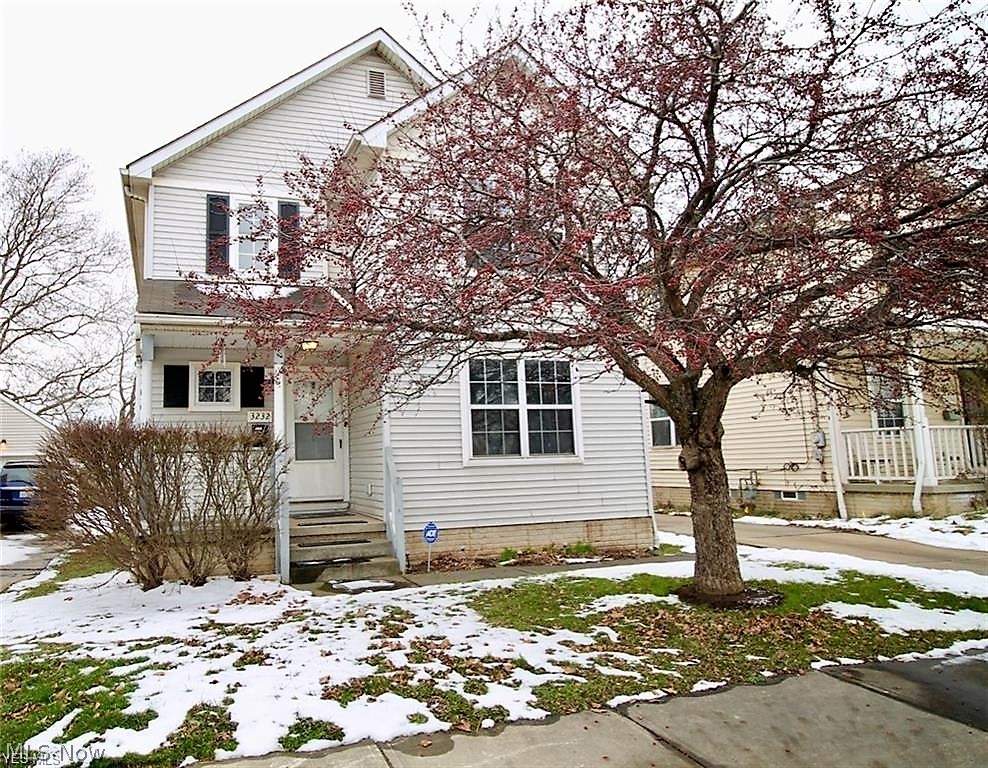 Welcome home to this lovely four bedroom, 2 full bath Colonial! First floor offers a large updated kitchen in 2017 with beautiful oak cabinets for plenty of storage, as well as new floors throughout and ample counter space for preparing your meals. There is a wonderful living room as well as a spacious family room and dining area as well; great for entertaining. The first floor master has a huge double closet along with a spacious first floor full bath. The upstairs offers 3 beds with another master all complete with fans and nice large closets. New Thermostat installed in 2018, upstairs carpet in 2015. Basement offers ample storage, a laundry area, and a radon mitigation system for buyer peace of mind. Let's not forget easy access to the freeways and downtown. You can even enjoy the fireworks during game times right outside your door!