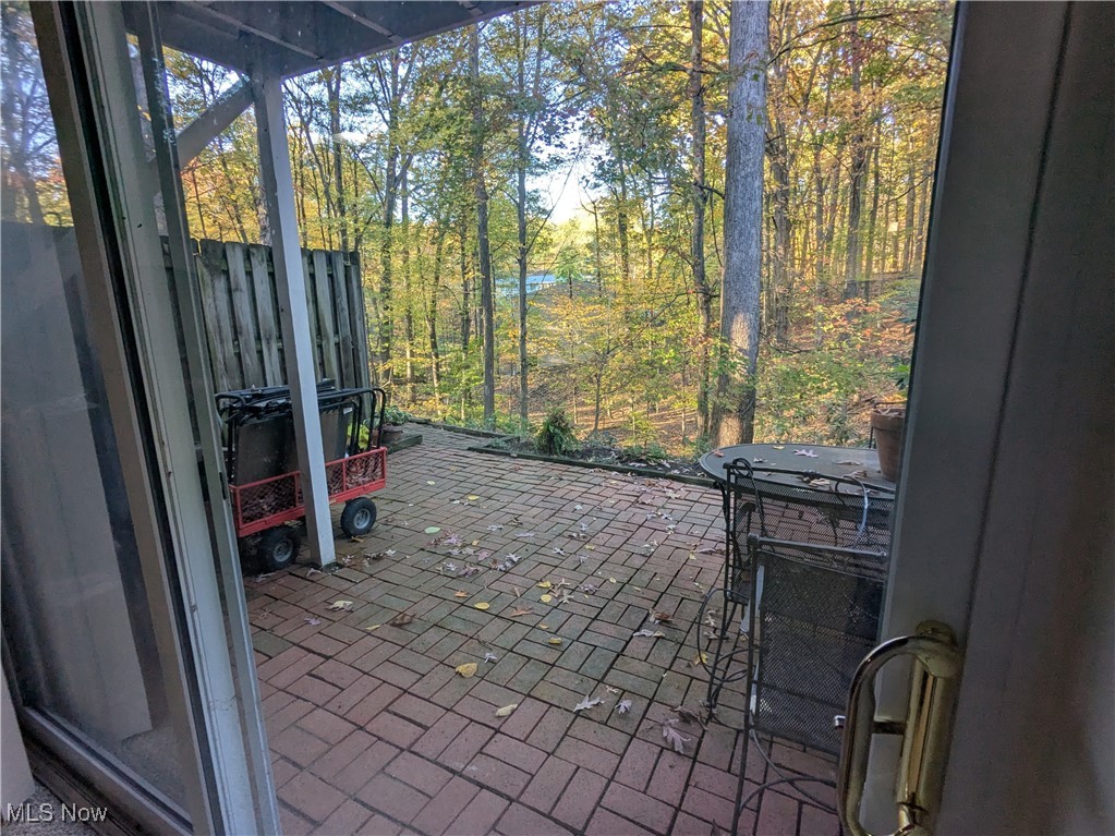 Chagrin Falls, Ohio 44022, United States, 3 Bedrooms Bedrooms, ,3 BathroomsBathrooms,Residential,Active,230399