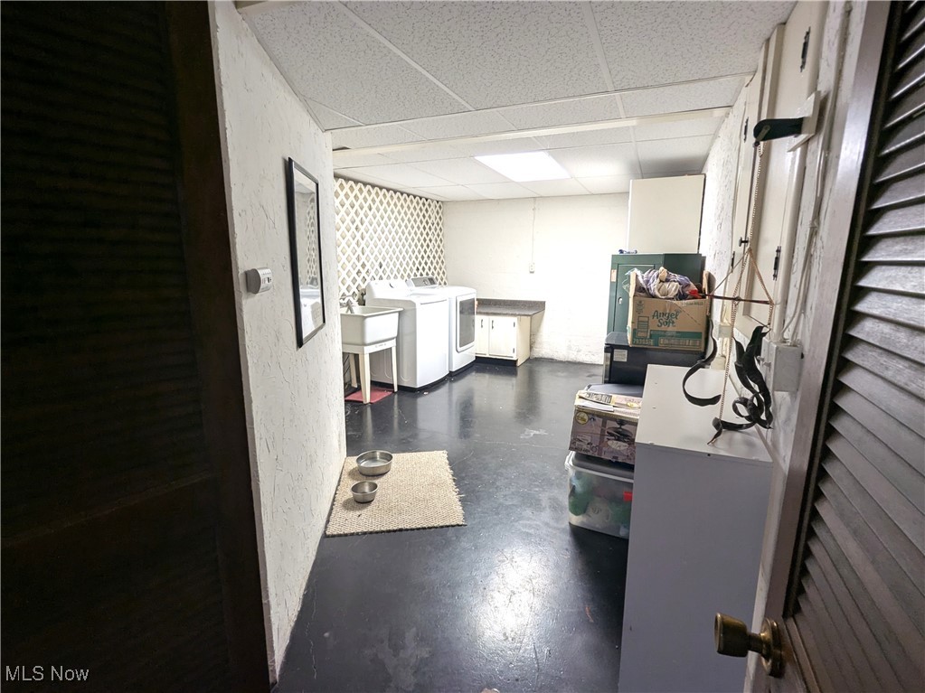 Chagrin Falls, Ohio 44022, United States, 3 Bedrooms Bedrooms, ,3 BathroomsBathrooms,Residential,Active,230399