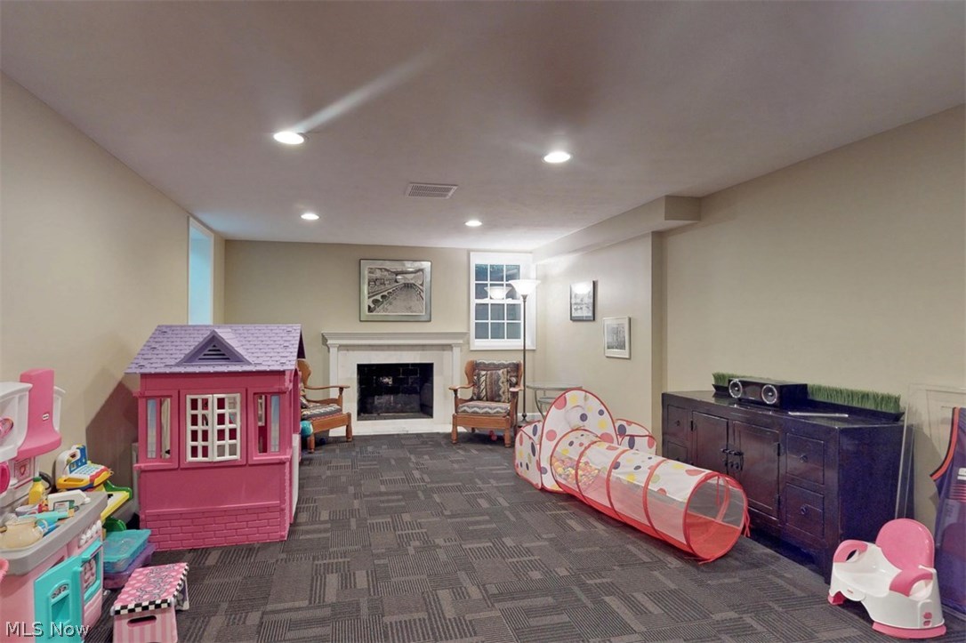 Van Sweringen Cos 28 - Residential