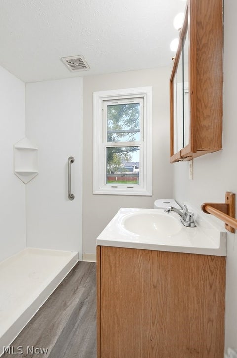 Tiny photo for 742 Northfield Road, Bedford, OH 44146 (MLS # 5252777)