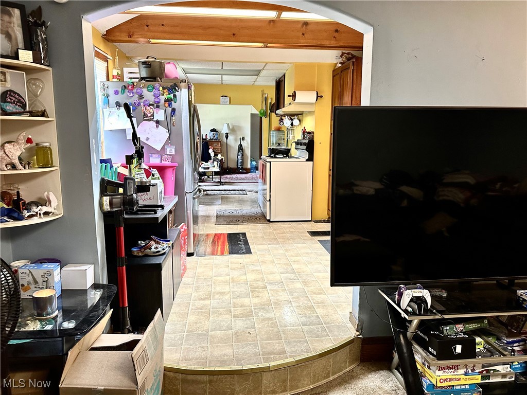 Garrettsville, Ohio 44231, United States, 7 Bedrooms Bedrooms, ,3 BathroomsBathrooms,Residential,Active,157359