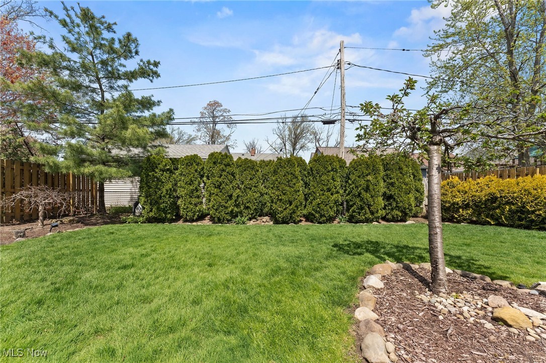 537 Ezmor Lane, Wickliffe, Ohio image 34