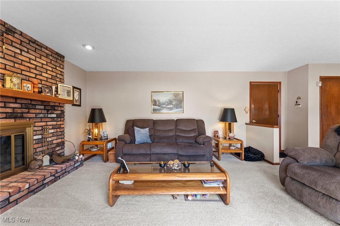 537 Ezmor Lane, Wickliffe, Ohio image 17