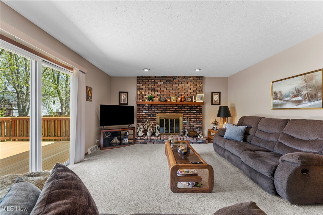 537 Ezmor Lane, Wickliffe, Ohio image 15