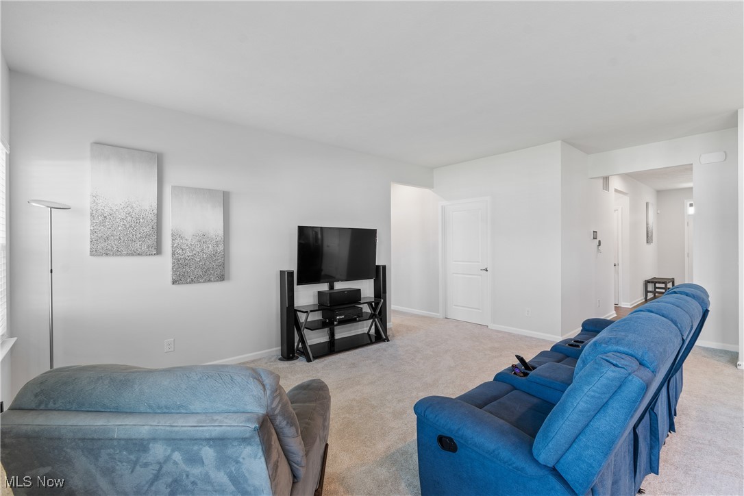 6831 Harrington Court Avenue, Canton, Ohio image 10
