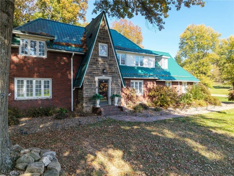 Tiny photo for 3571 Greenwich Road, Norton, OH 44203 (MLS # 5253889)