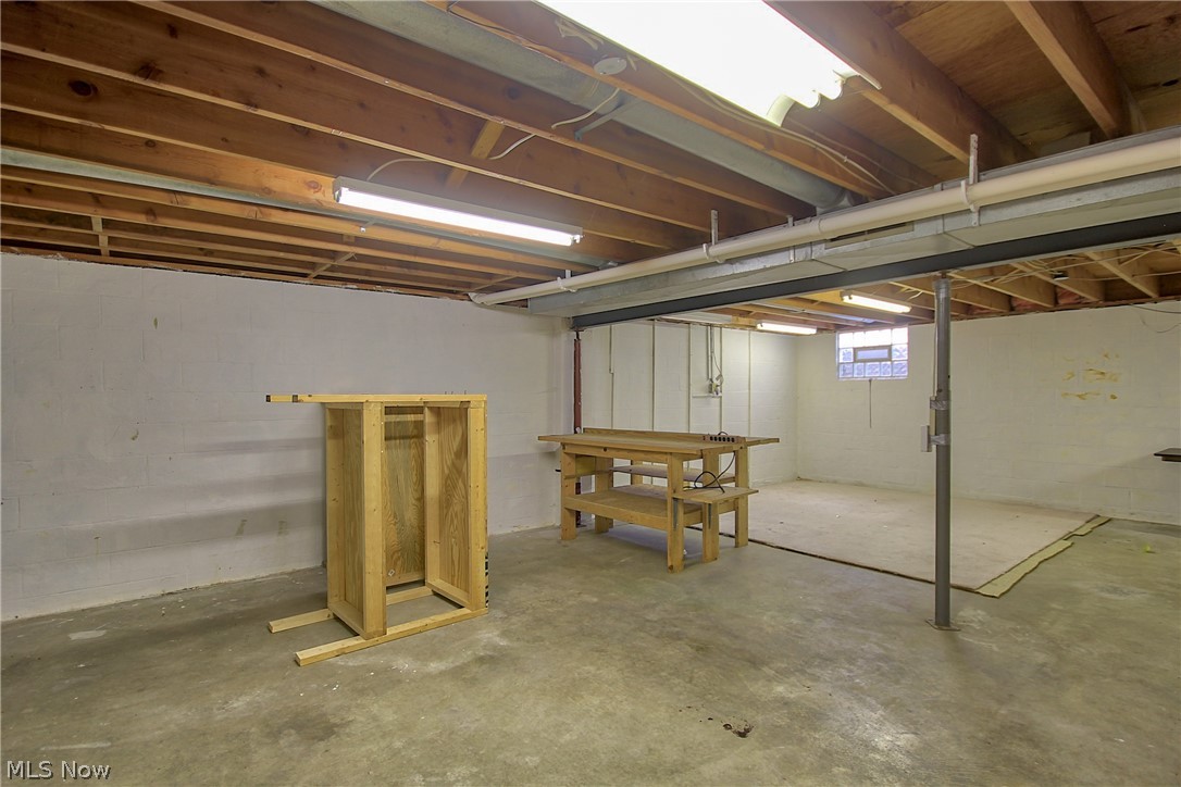 Country Club Twnhs North Condo - Residential