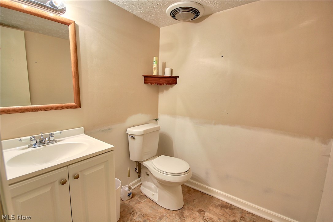 Country Club Twnhs North Condo - Residential